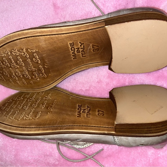 NWOT leather shoes - Picture 6 of 6